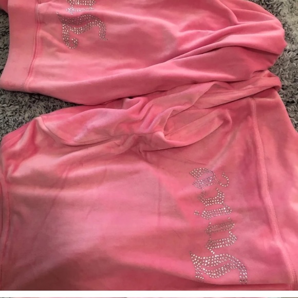 Juicy Couture x Forever 21 x Alix Earle set - Picture 7 of 8